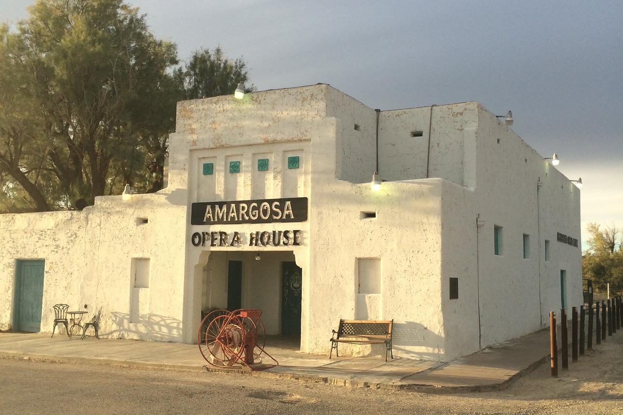 Amargosa Opera House & Hotel Death Valley Junction Exterior photo